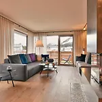 Hohe Welt - Luxury *