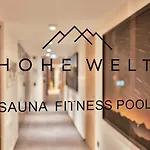 Hohe Welt - Luxury