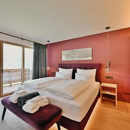 Hohe Welt - Luxury *