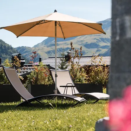 Hohe Welt - Luxury