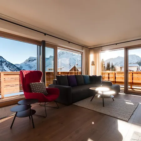 Hohe Welt - Luxury